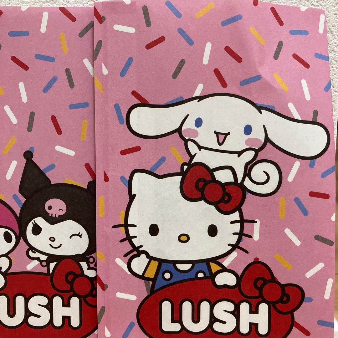 人気LUSH×Hello Kitty バスボムキティ3個 オリジナル紙袋5枚付き