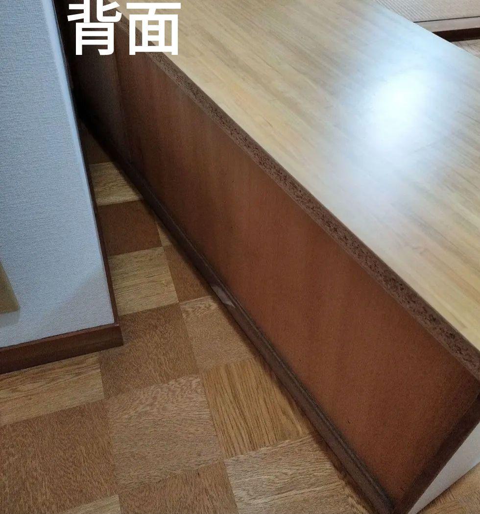 キャビネット　収納家具