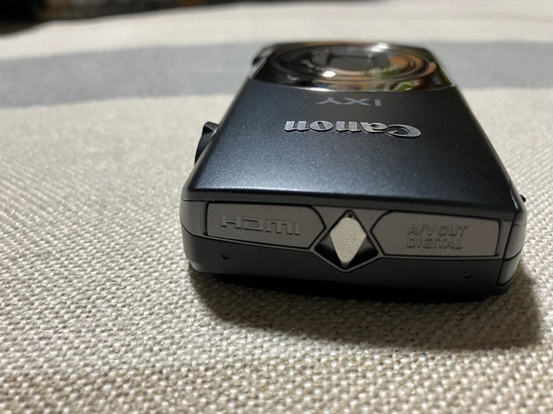 美品Canon IXY 10S コンパクトデジタルカメラ