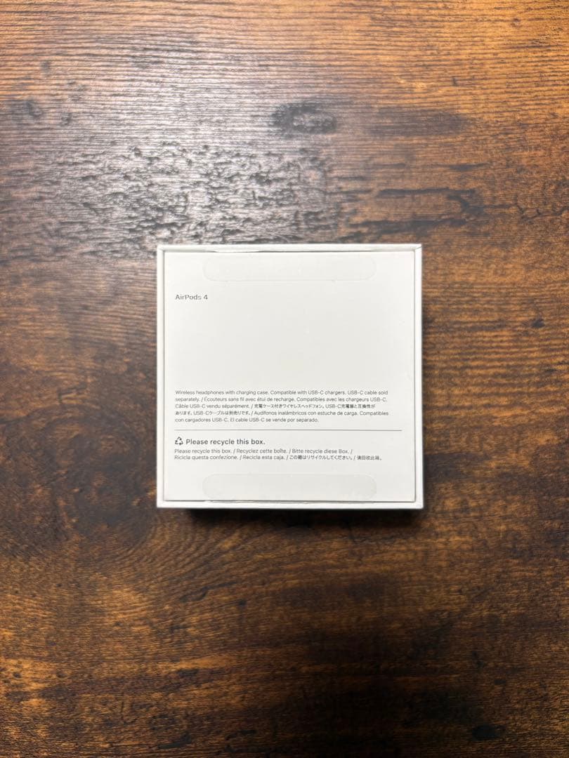Apple AirPods 4 本体 【昨日購入しています】