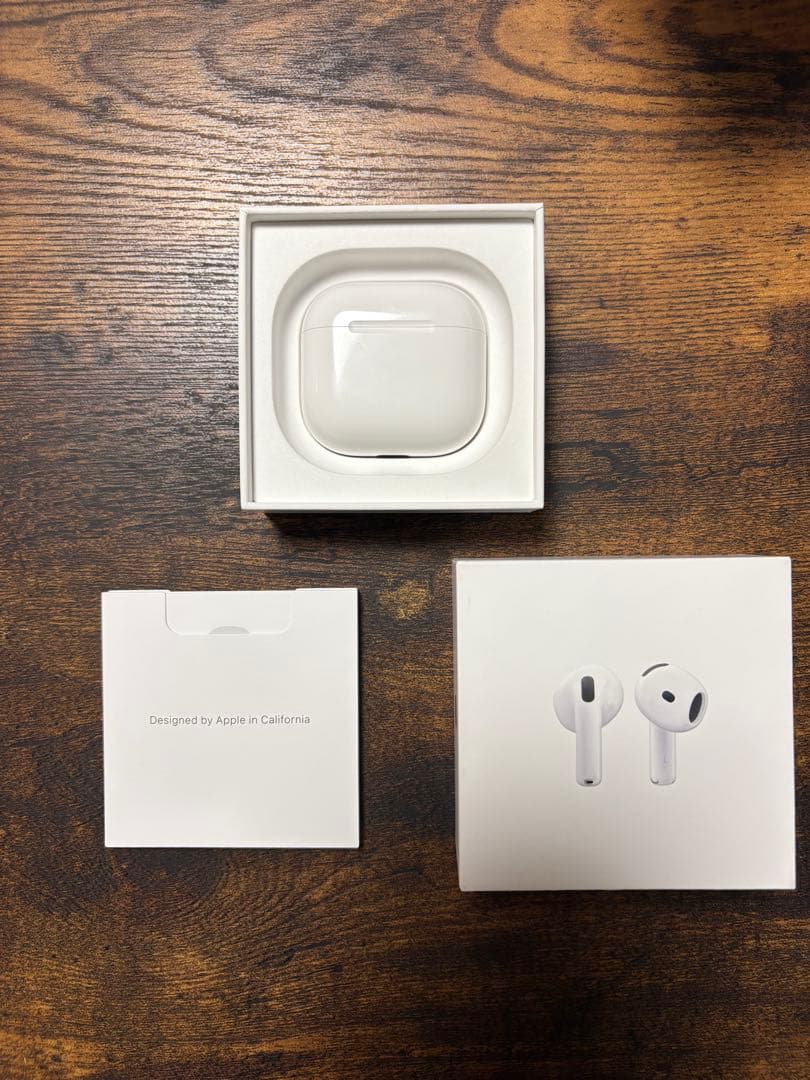 Apple AirPods 4 本体 【昨日購入しています】