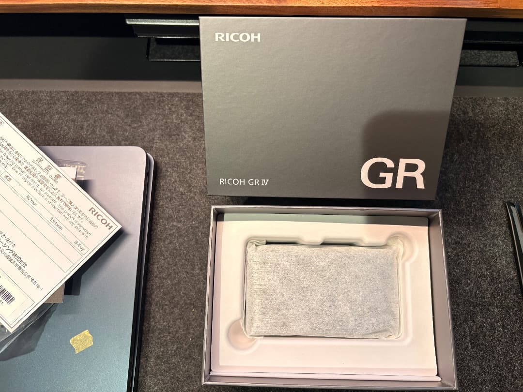 【新品未使用】RICOH GR IV（リコー GR4）