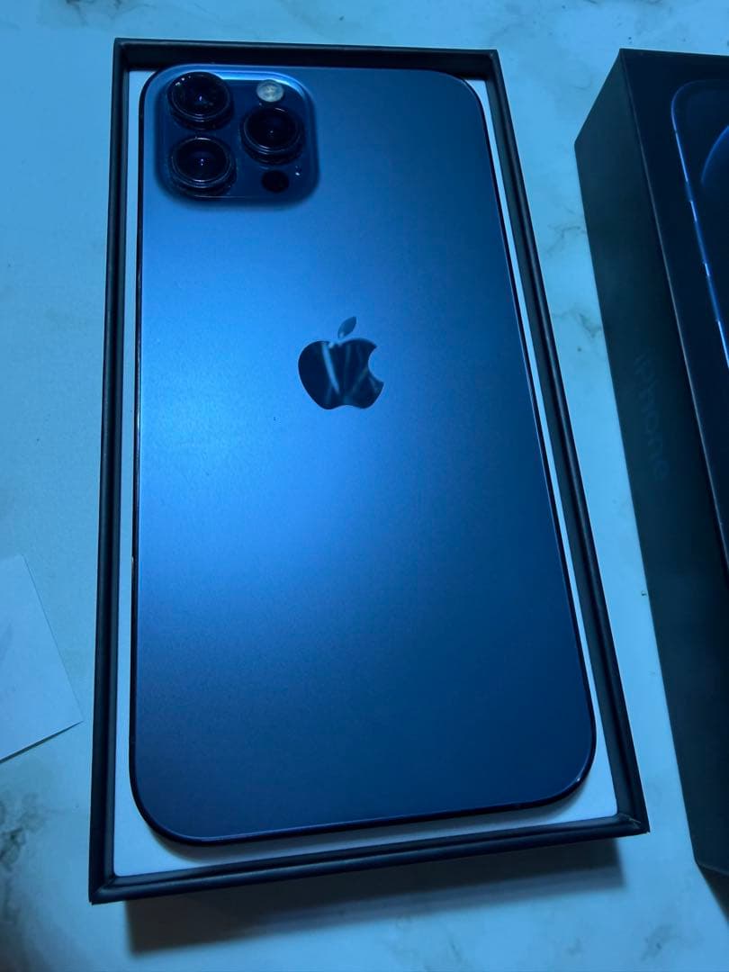 iPhone 12 Pro Max 512G SIMフリー 本体 ブルー