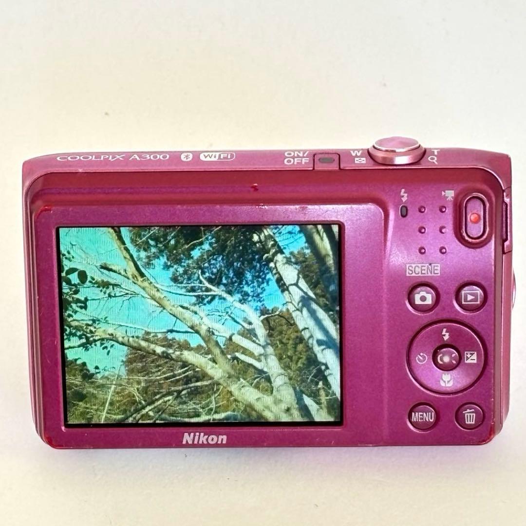 Nikon coolpix A300 ニコン　デジカメ　SDカード付【2GB】