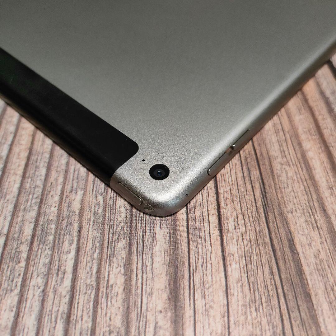 iPad Air 2世代 64GB スペースグレー