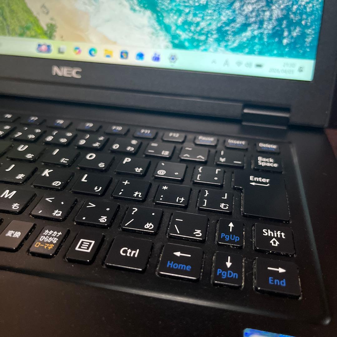 NEC ノートPC Intel Core i7　軽量モバイルノート