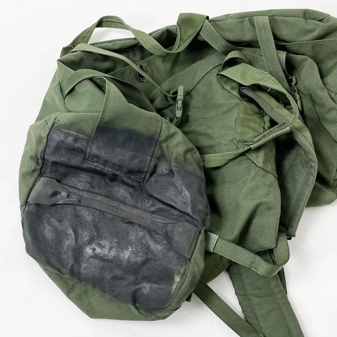 アメリカ軍 OD ナイロン ダッフルバッグ（USED）新型