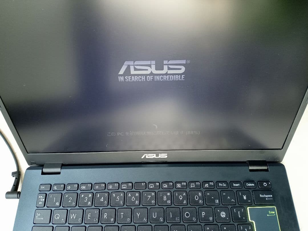 【稼働品】ASUS VivoBook ノートパソコン E410MA