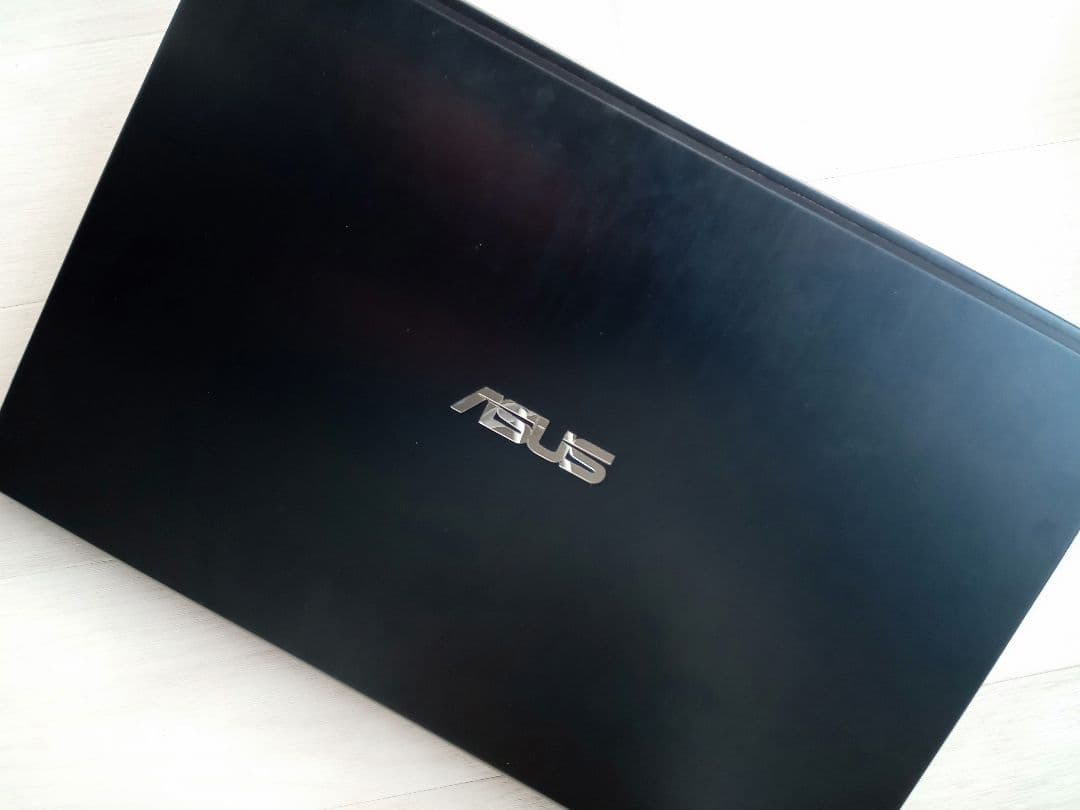 【稼働品】ASUS VivoBook ノートパソコン E410MA