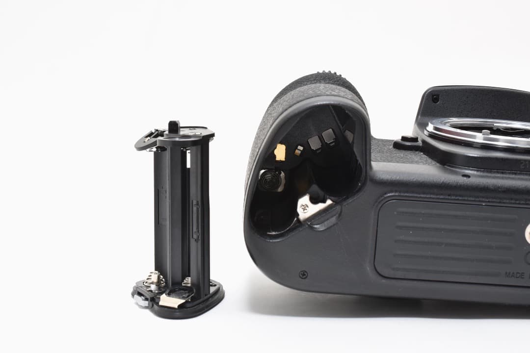 ★美品★ ニコン Nikon F100 ボディ SS708 #1304