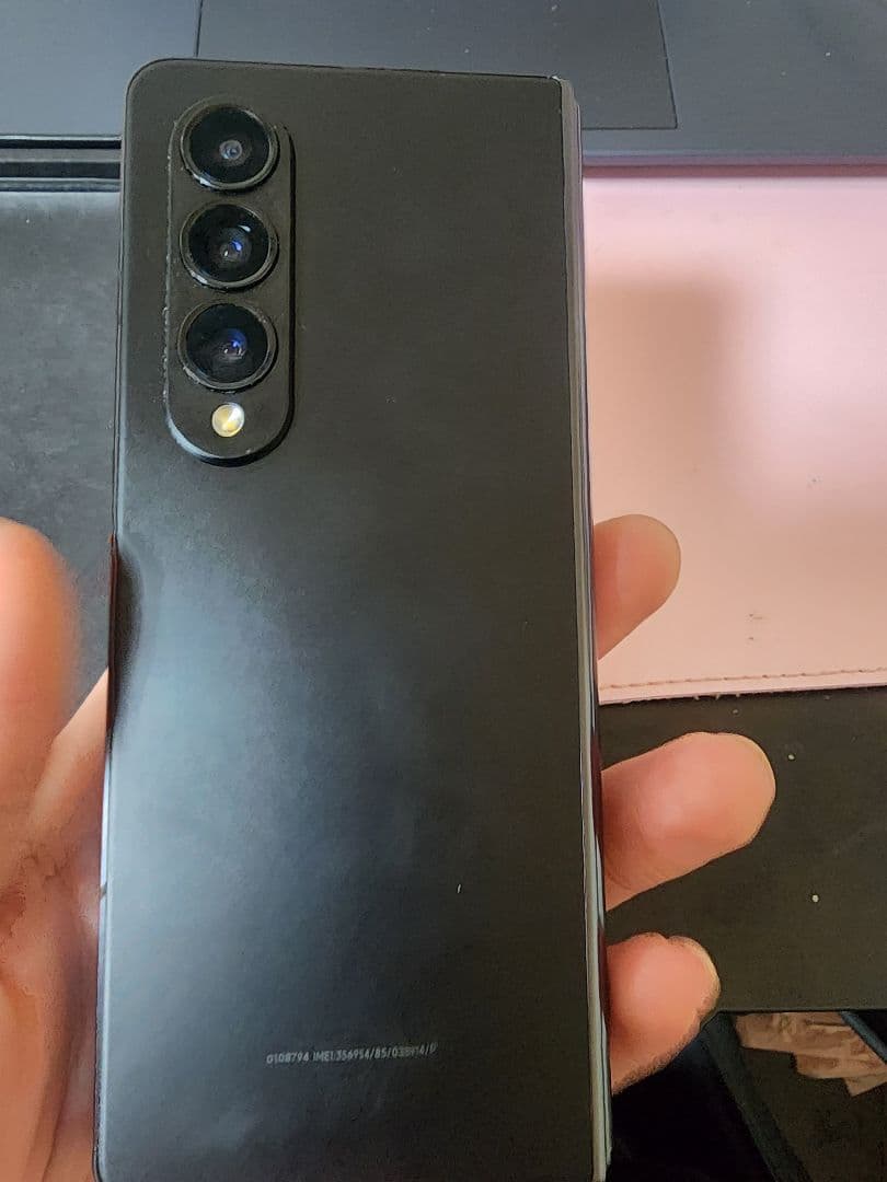 Samsung Galaxy Z Fold4 256GB シムフリ
