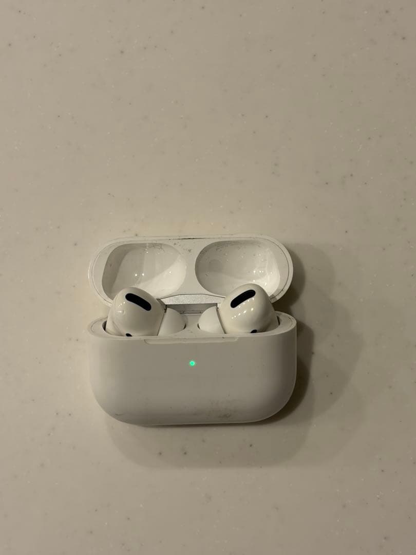 初代AirPods Pro 本体 iFaceケース付き