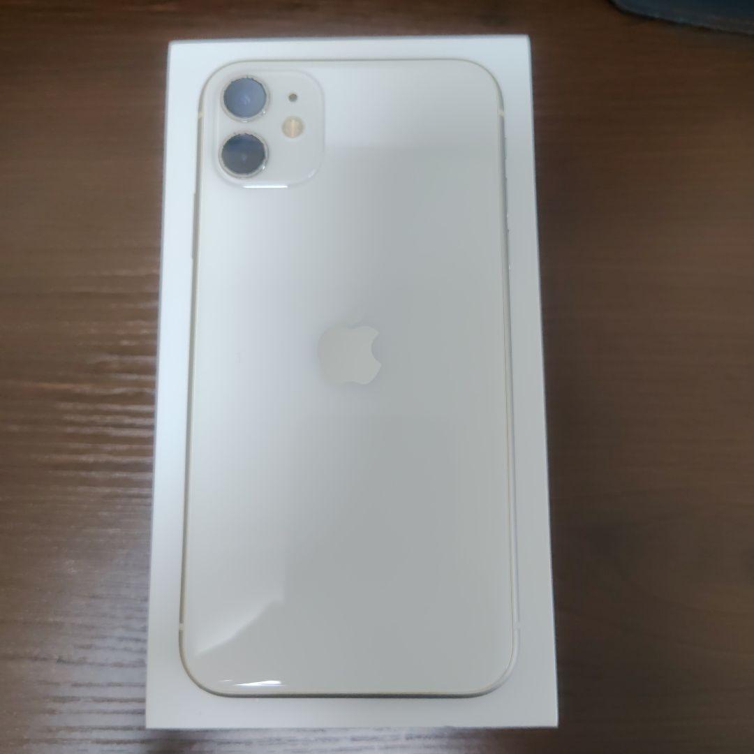 iPhone 11　128GB　au
