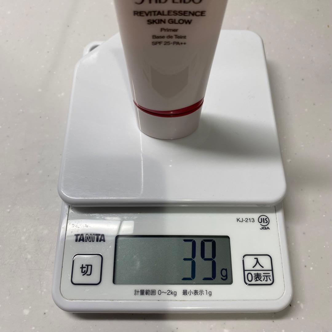 資生堂ESSENCE SKIN GLOW ファンデーション、プライマーセット