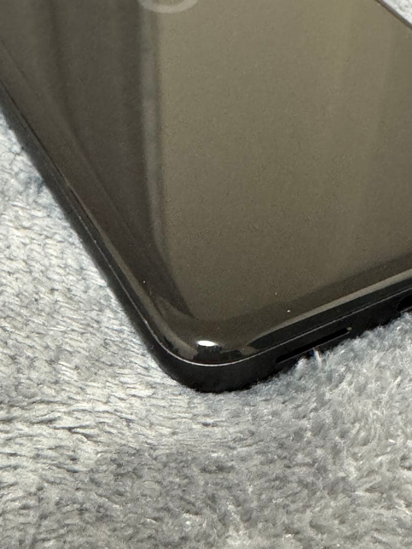 Google Pixel8 128GB 黒　手帳型ケース付き