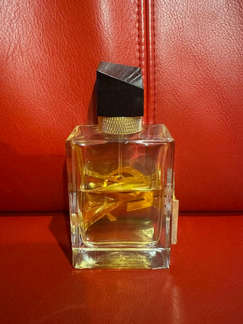 Yves Saint Laurent YSL リブレ オーデパルファム 50ml