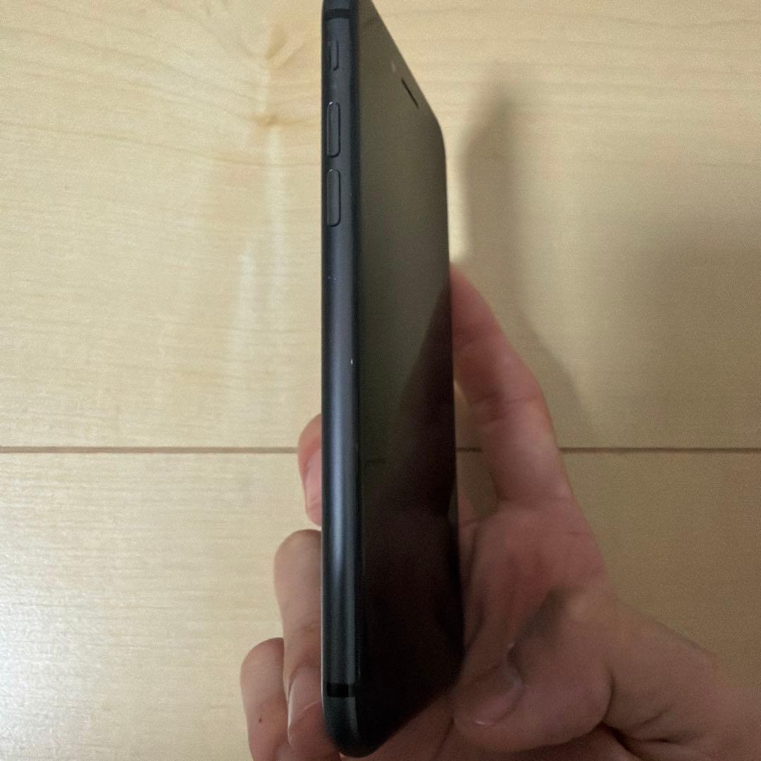 iPhone 8 ブラック 64GB 箱あり