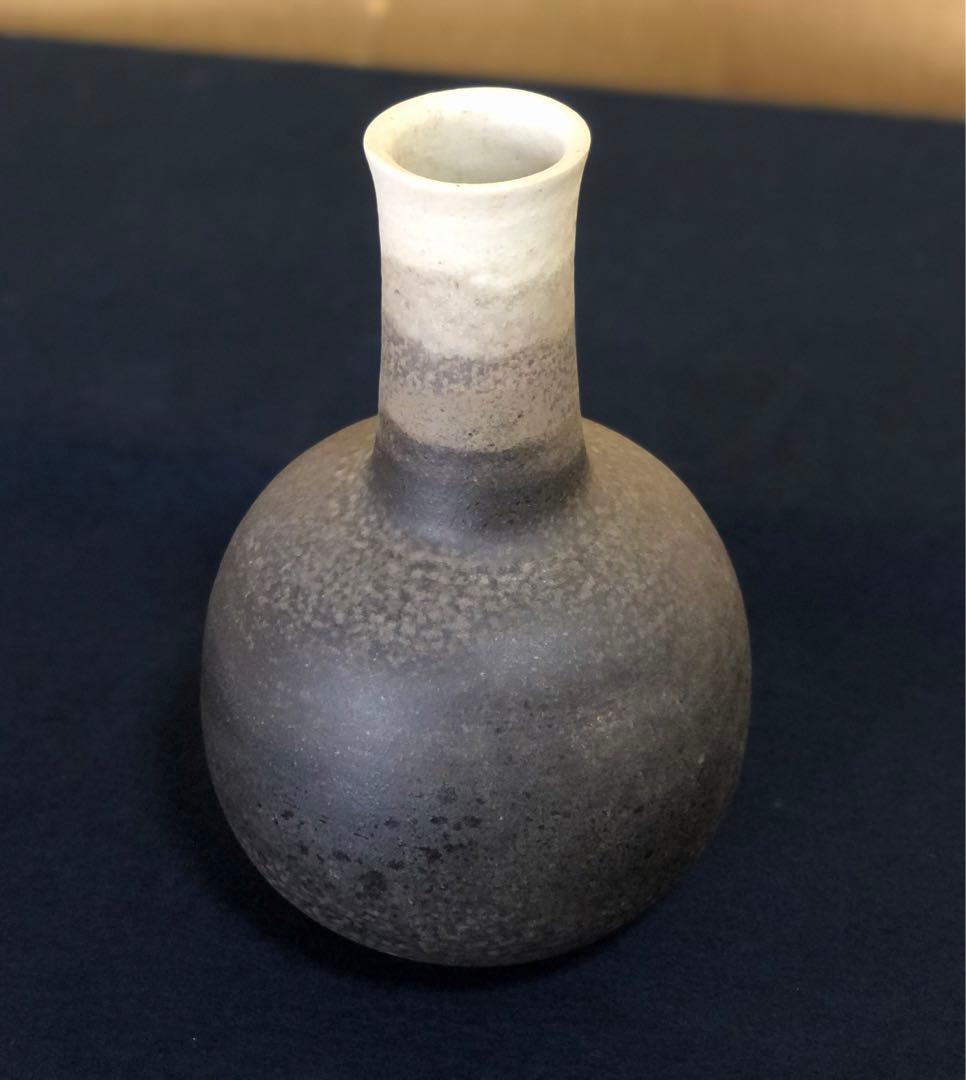 ❗️割引《R》炭化練上長頚壷 花入 花瓶 小野寺玄 共箱　251003あ6