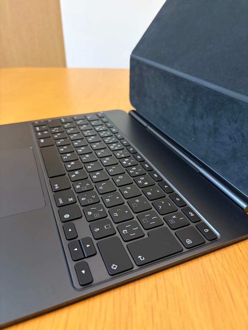 Magic Keyboard iPad Pro 13インチ MWR53J/A