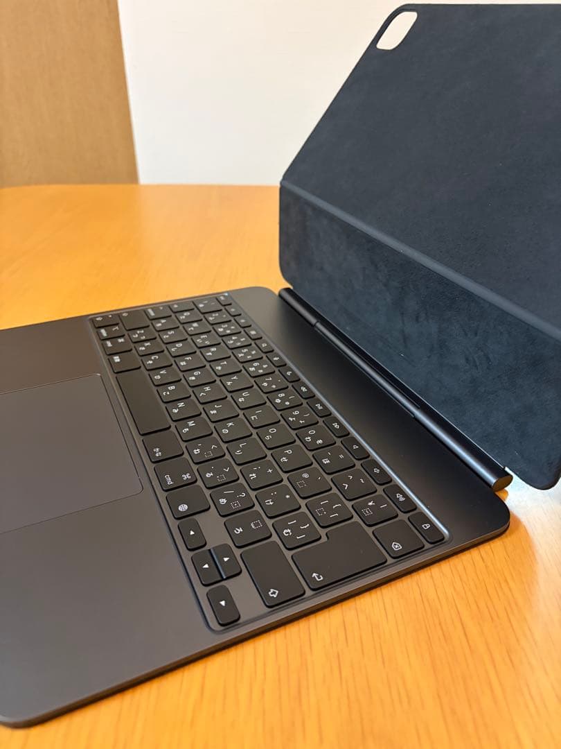 Magic Keyboard iPad Pro 13インチ MWR53J/A