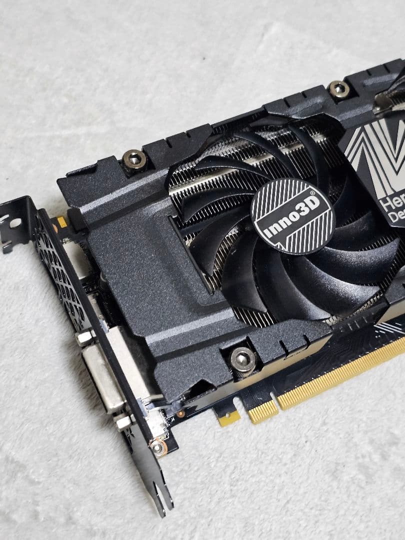 inno3D GTX 1060 GDDR5X 6GB グラフィックボード