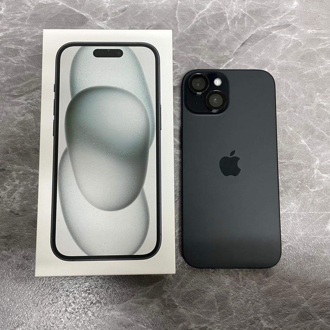 Apple iPhone 15 125GB ブラック SIMフリー