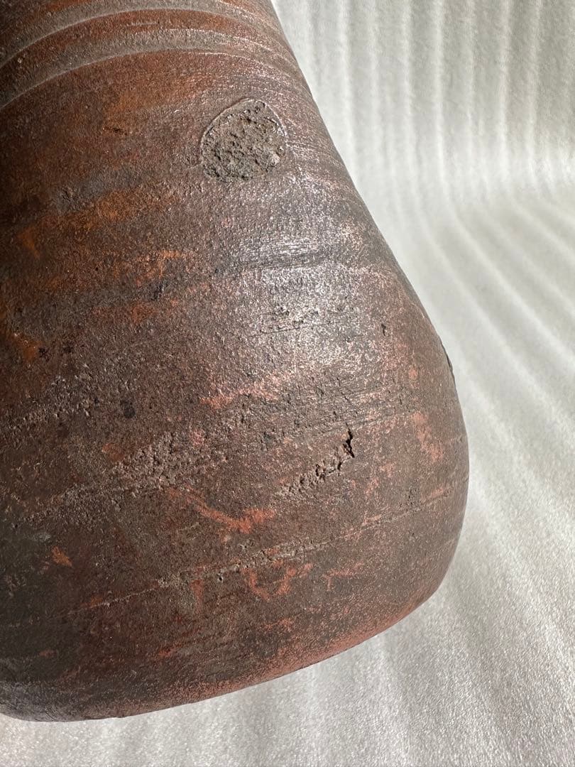 布袋様古い壺　壺 一輪挿し 徳利 酒器　花瓶　高さ約25cm 直径約15cm