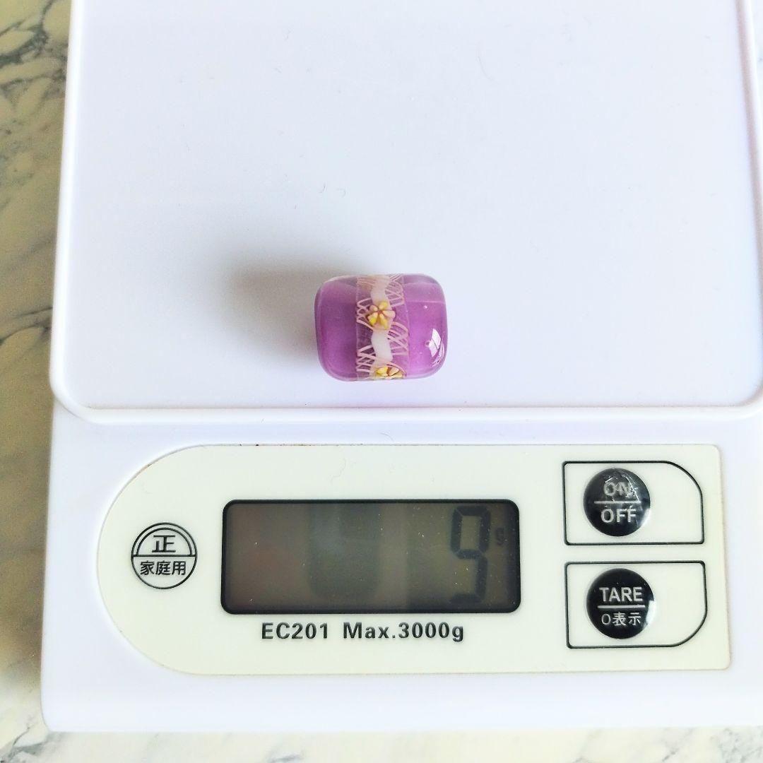 【とんぼ玉】 蜻蛉玉 ペンダントトップ 桜 花柄 花筏 紫 パープル