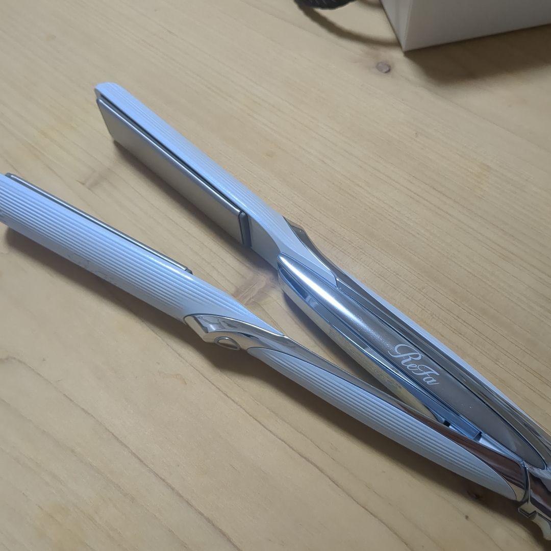 リファ ReFa 　ストレートアイロン プロ （ホワイト） 美品