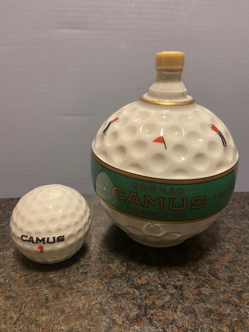 カミュゴルフボール未開封とゴルフクラブ開封済みセット売り