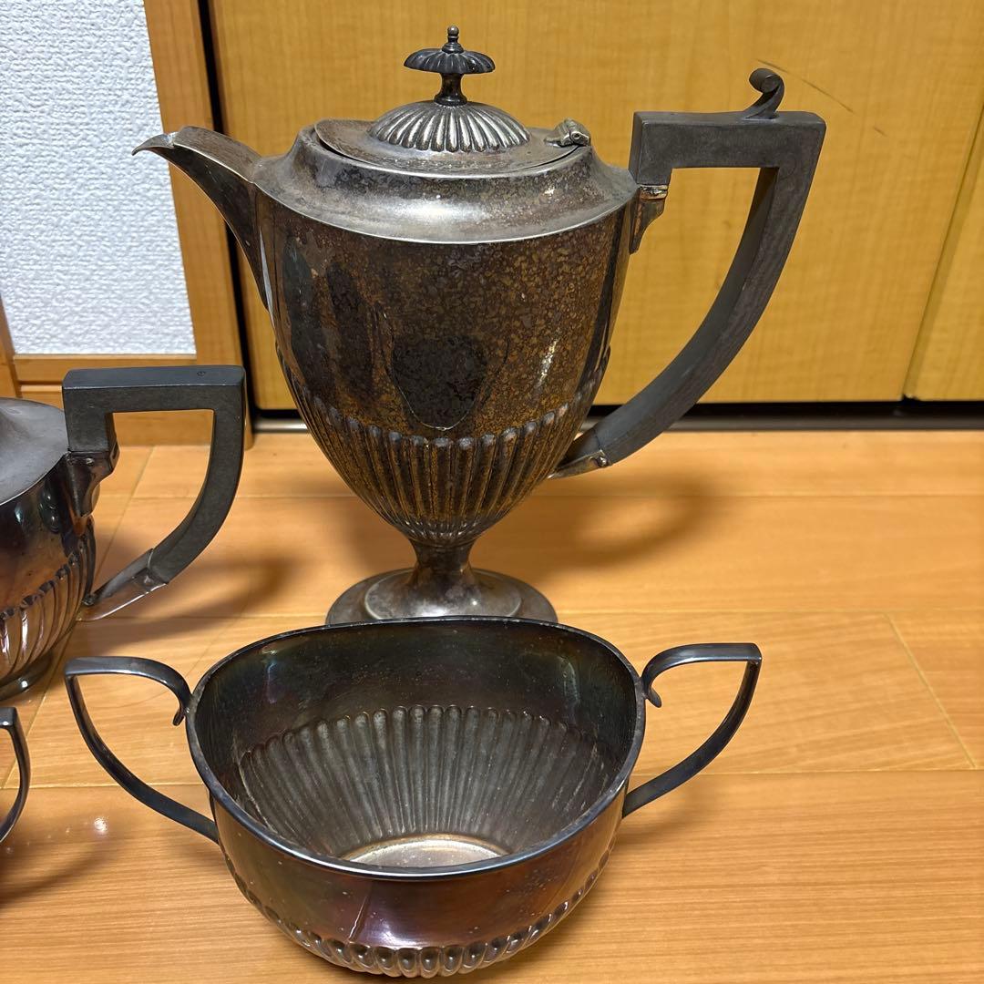ノッティングヒル購入　アンティーク メタル ティーセット