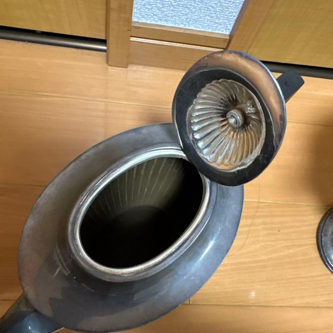 ノッティングヒル購入　アンティーク メタル ティーセット