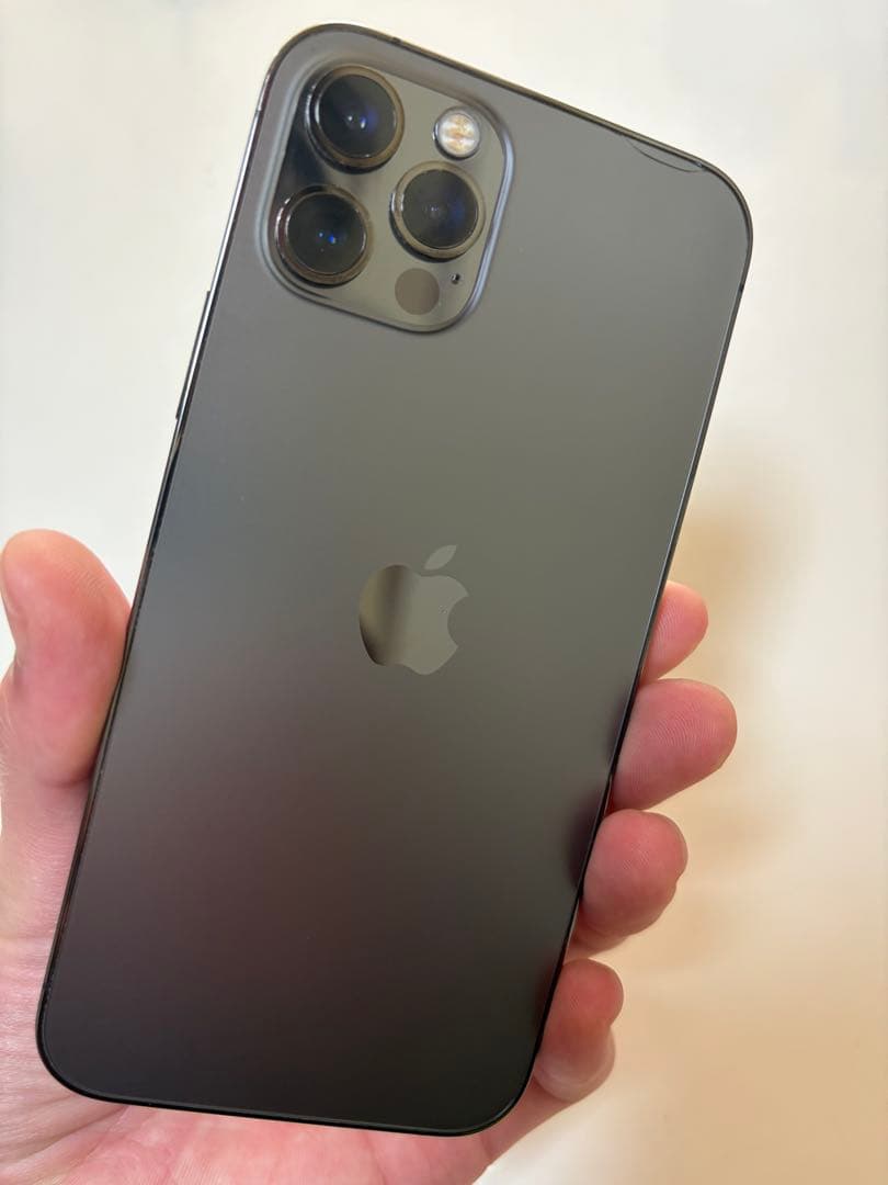 【はる❤️】iPhone 12 pro SIMフリー