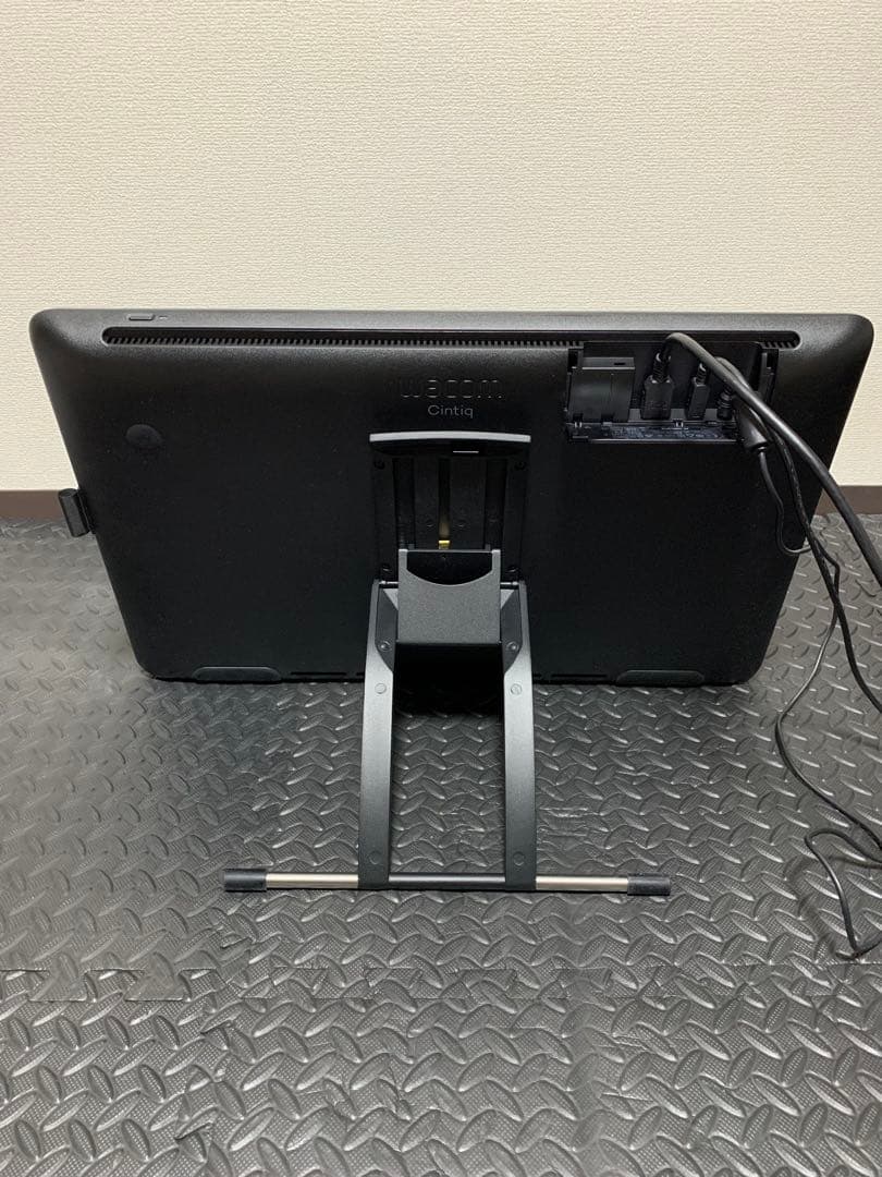 Wacom Cintiq 22 液晶ペンタブレット　液タブ