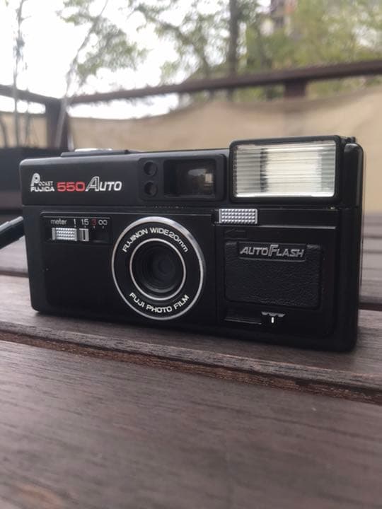 FUJIFILM POCKET FUJICA550 FLASH フィルムカメラ！