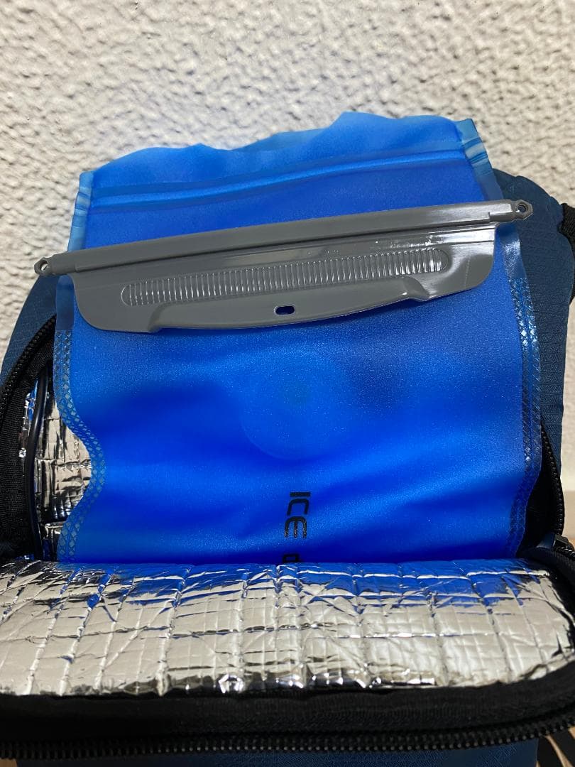 t*s様 【訳あり1点もの】2024年山善 水冷服DIRECT COOL DC-