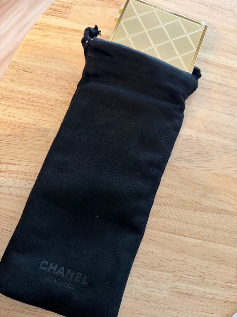 【新品】CHANEL ゴールド ジュエリースタンド