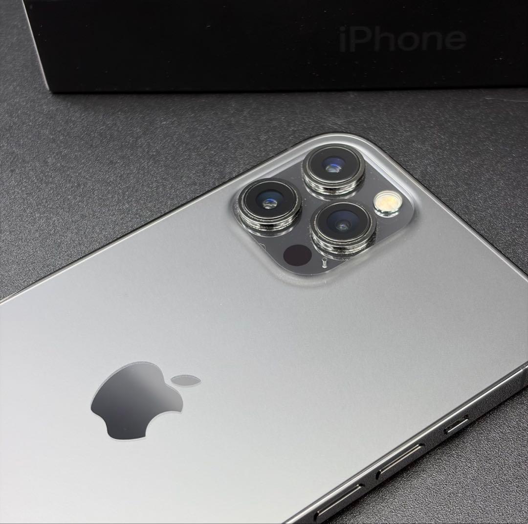 iPhone 12 Pro Max 512GB SIMフリー グラファイト