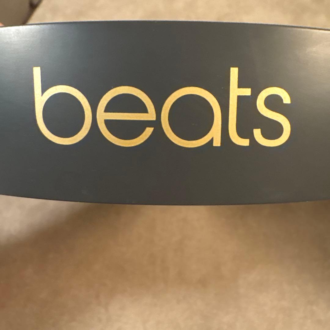 Beats Studio3 Wireless シャドーグレー ケース付き