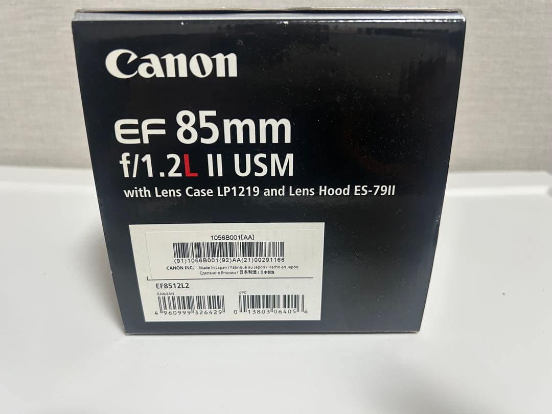 Canon EF 85mm f/1.2 L II USM（フード・元箱付）