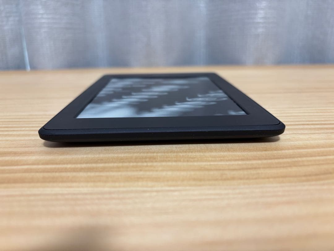 Kindle paper white第７世代マンガモデル32GBwifi広告無し