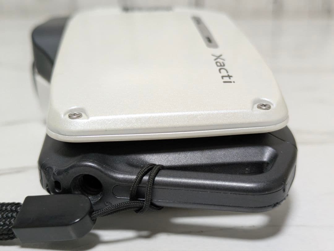 SANYO　Xacti　DMX-CA65