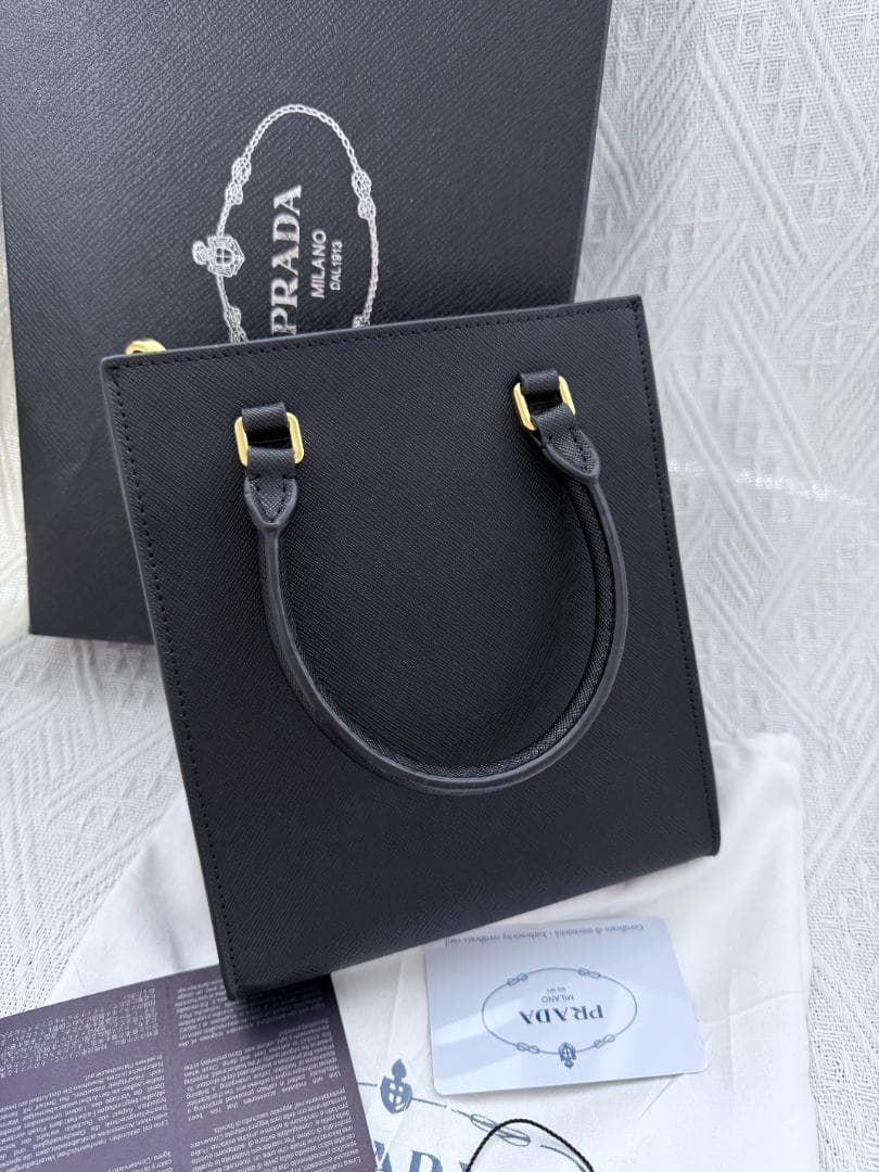 非売品 PRADA ショルダーバッグ カメラバッグ VIP @*03