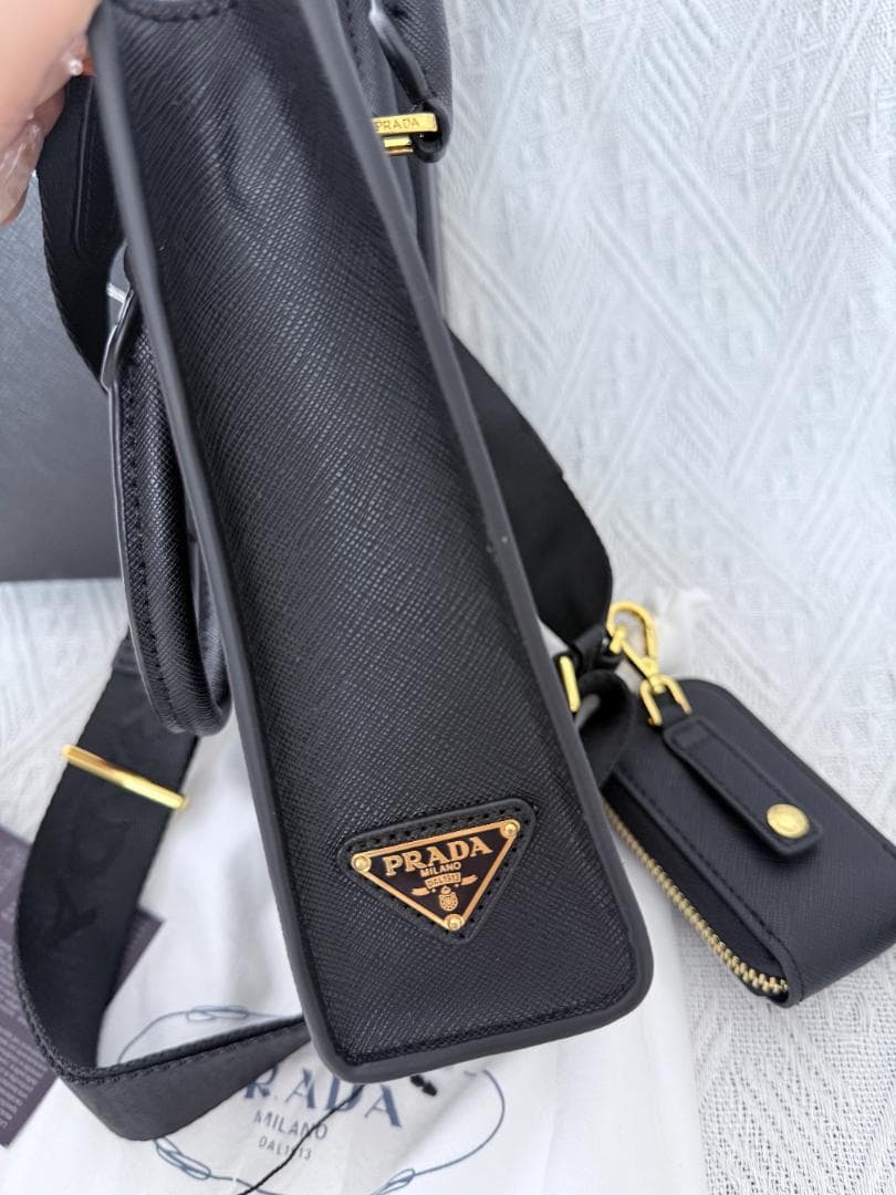 非売品 PRADA ショルダーバッグ カメラバッグ VIP @*03
