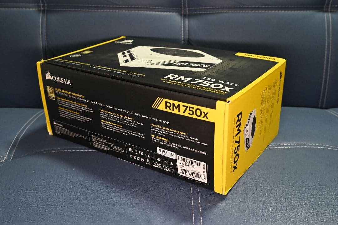 【未使用】CORSAIR RM750X 80 GOLD ATX 電源ユニット