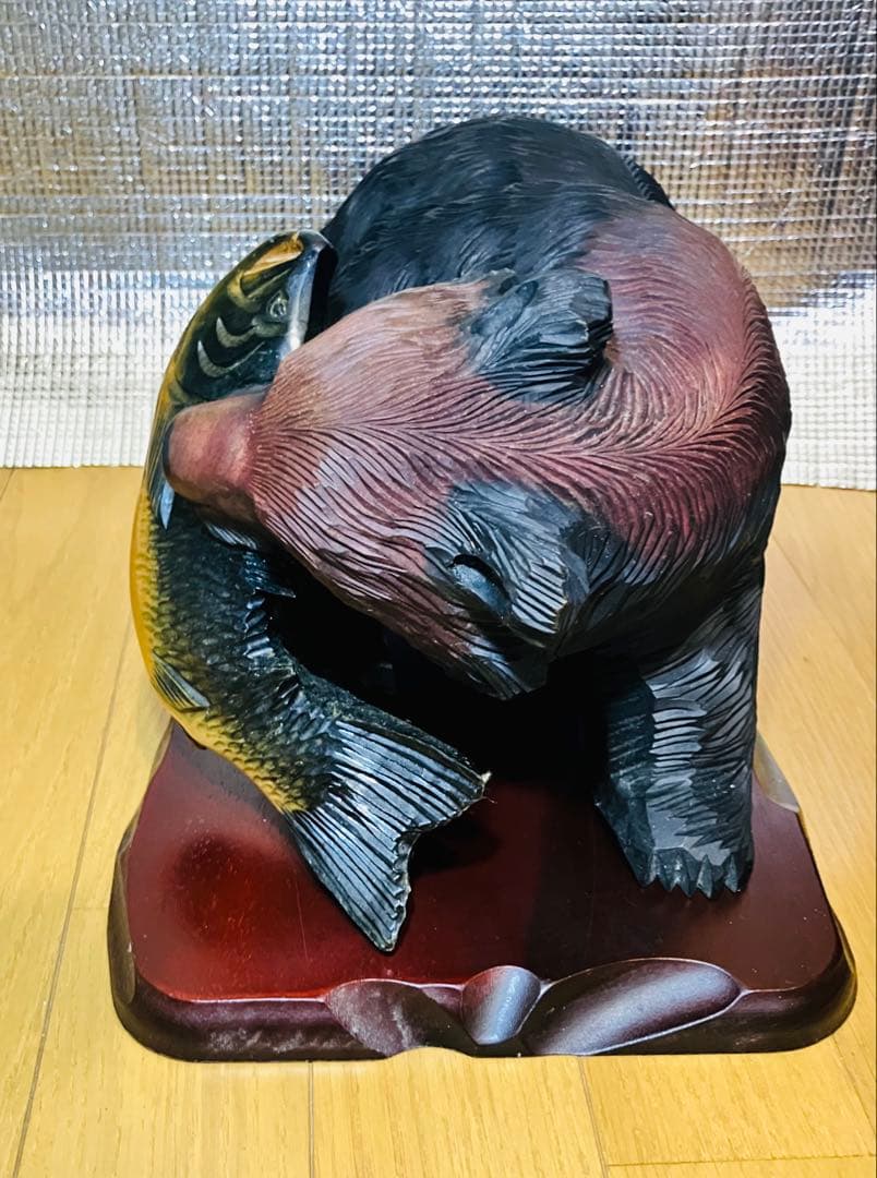 木彫り熊 右向き熊 鮭咥え熊 超貴重 北海道