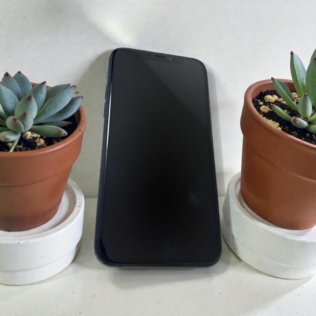 【整備済み】iPhone 12 Pro 256GB ブラック SIMフリー