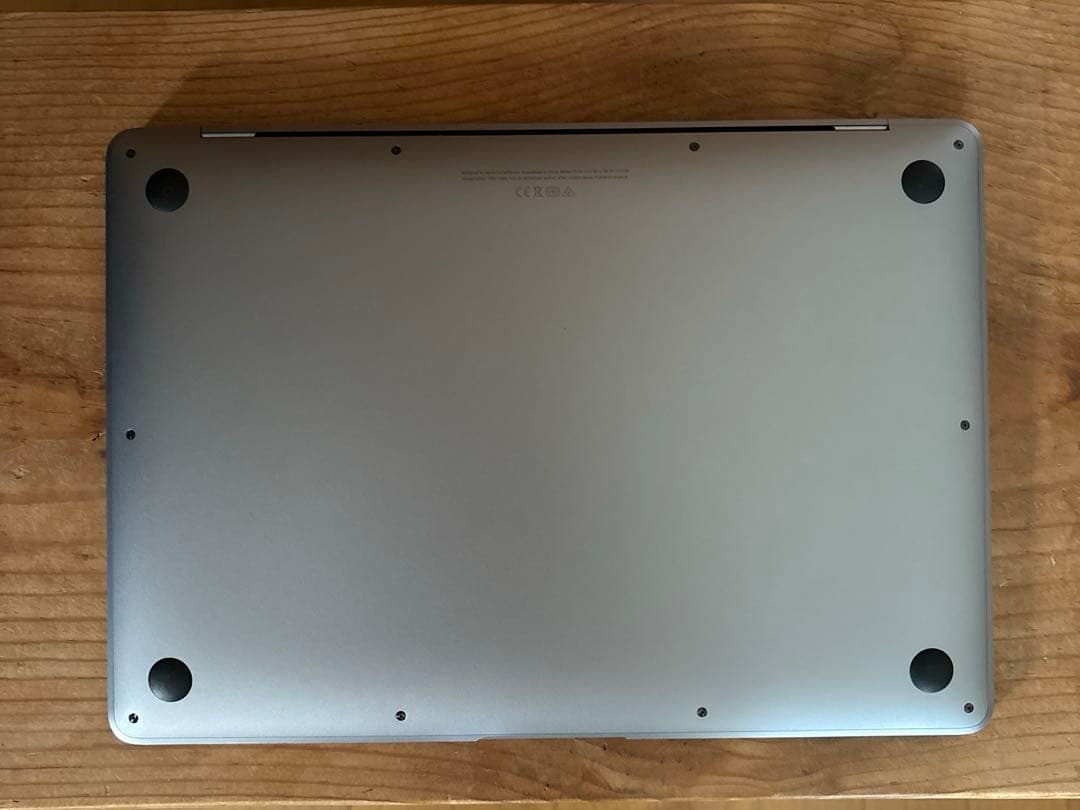 MacBook Air M1 13インチ2020