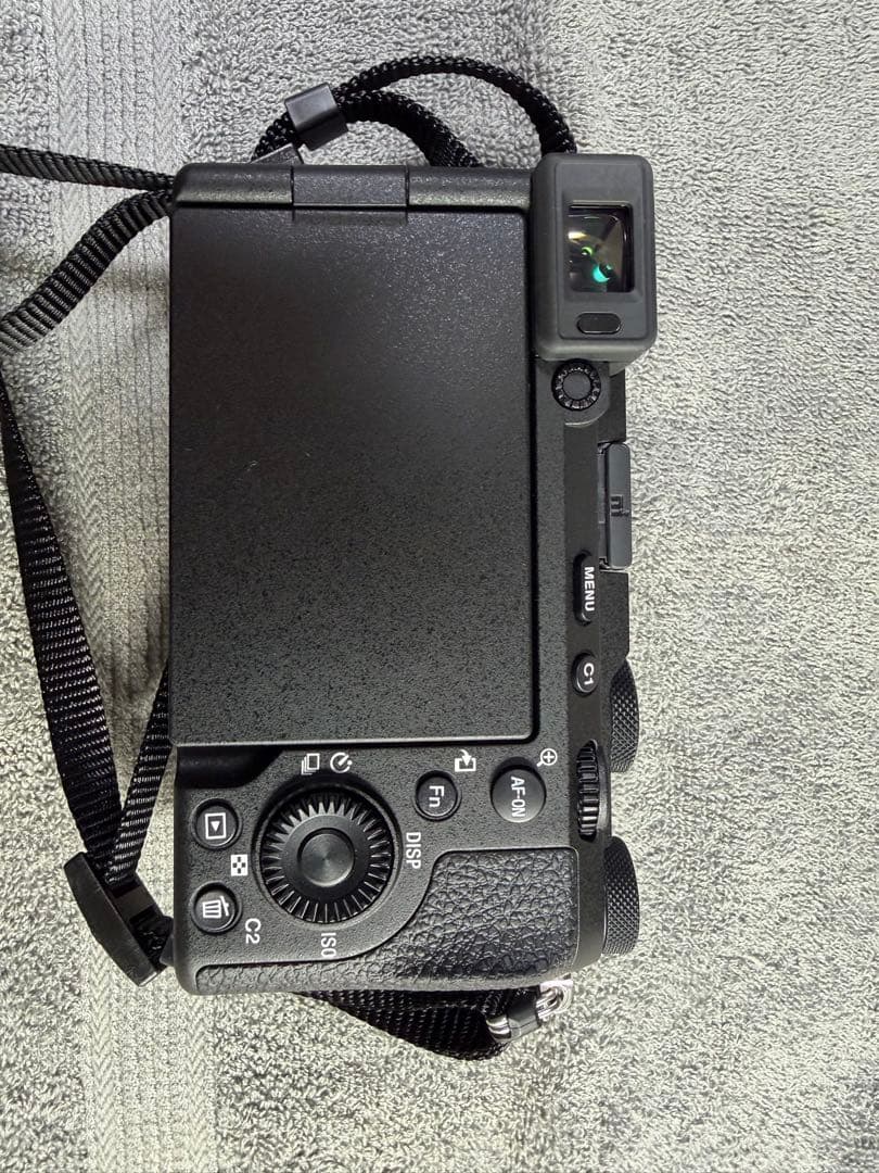 SONY α7C II (シャッター数407回)予備バッテリー、チャージャー付き