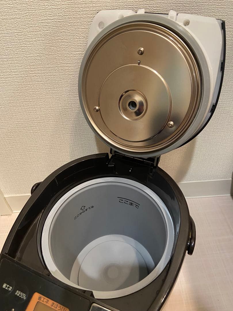 タイガー　黒の電気ポット